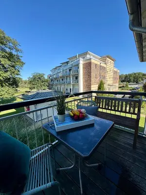 Ein Balkon oder eine Terrasse in der Unterkunft Käptn Brass Villa 2 App 4 Seestern