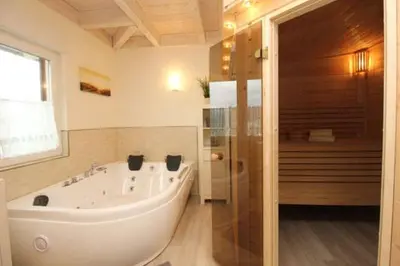 Ein Badezimmer in der Unterkunft Käptn Brass Villa 2 App 7 Penthouse Ambiente