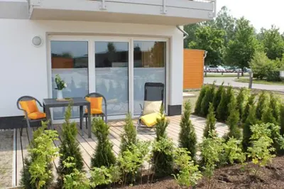Ein Garten an der Unterkunft Käptn Brass Villa 5 App 3 Strandrose