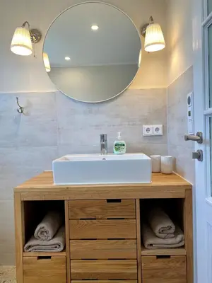 Ein Badezimmer in der Unterkunft Strandhaus LUMA - hochwertiges Ferienhaus für 6 Personen in Strandnähe