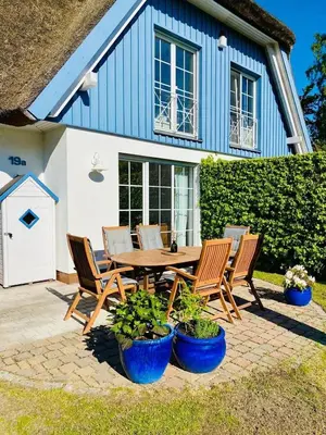 Das Gebäude in dem sich das Ferienhaus befindet