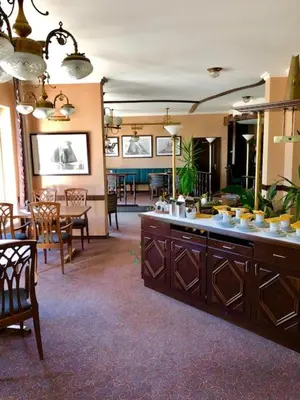 Essen im Hotel oder in der Nähe
