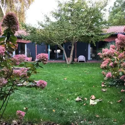 Ferienwohnung EINS Hof Himmelgrün