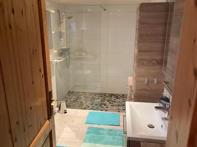 Ein Badezimmer in der Unterkunft Ferienhaus -Villa Hühnerstall-