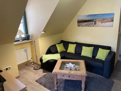 Ein Sitzbereich in der Unterkunft NEU! FeWo Graugans 600 Meter vom Strand