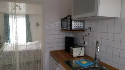 Küche/Küchenzeile in der Unterkunft Apartment im ART.Quartier