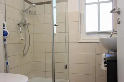 Ein Badezimmer in der Unterkunft Kleine Veranda