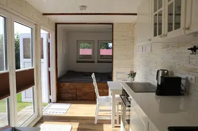 Küche/Küchenzeile in der Unterkunft Ostsee Tiny Haus Rotkehlchen