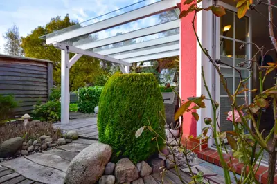 Ein Garten an der Unterkunft Kranich - Ihr Urlaub in Zingst