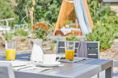 Ein Garten an der Unterkunft Strandglück Prerow