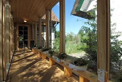Ein Garten an der Unterkunft Hotel Haferland