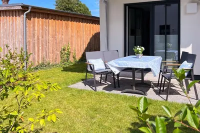 Ein Garten an der Unterkunft Düne 7 Apartment 7 03