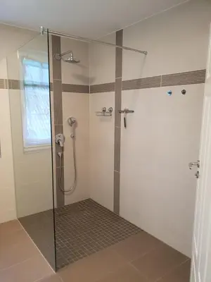 Ein Badezimmer in der Unterkunft Ferienhaus Segelboot Hirtenweg 3c