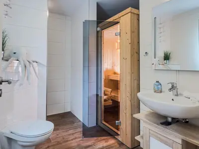 Ein Badezimmer in der Unterkunft Wellenbrecher