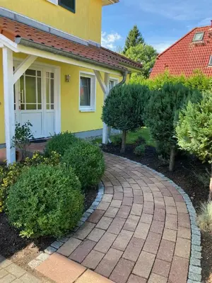 Ein Garten an der Unterkunft Villa Sienna