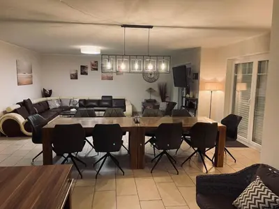 Ein Sitzbereich in der Unterkunft Villa Sienna