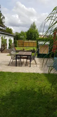 Ein Garten an der Unterkunft Ferienhaus Möwe