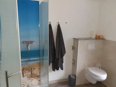 Ein Badezimmer in der Unterkunft 2er Fewo-Zingst