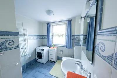 Ein Badezimmer in der Unterkunft Mühlenstr 19 Wg 2