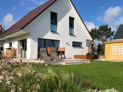 Das Gebäude in dem sich das Ferienhaus befindet