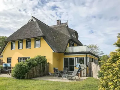 Ein Garten an der Unterkunft Buchfink