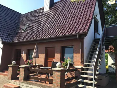 Das Gebäude in dem sich das Privatzimmer befindet