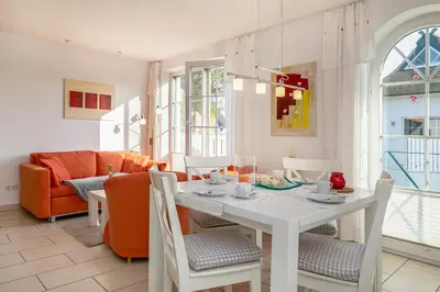 Ein Sitzbereich in der Unterkunft Godeke Michels Ferienwohnung 23-Jonggöntje Seestr5b