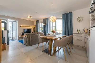 Küche/Küchenzeile in der Unterkunft Victoria Luna Penthouse No 10 Strandstrstr48