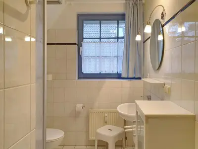 Ein Badezimmer in der Unterkunft Ruh dich aus - Eichenpark Wg 2 4