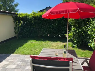 Ein Garten an der Unterkunft FeWo ZENO II
