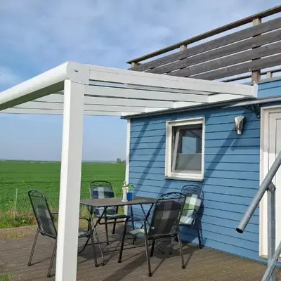Prima Camping Resort Boddenblick -Stellplätze-Schlaffässer-Tiny Houses in Ostsee Nähe