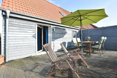 Das Gebäude in dem sich die Ferienwohnung befindet