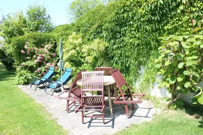 Ein Garten an der Unterkunft Ferienwohnung 