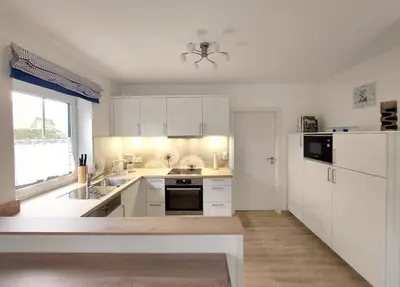 Küche/Küchenzeile in der Unterkunft Meerglück - Ferienhaus mit gehobener Ausstattung