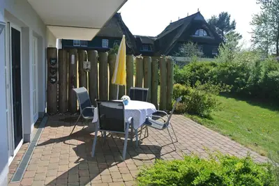 Ein Garten an der Unterkunft Ferienwohnung Boddentraum