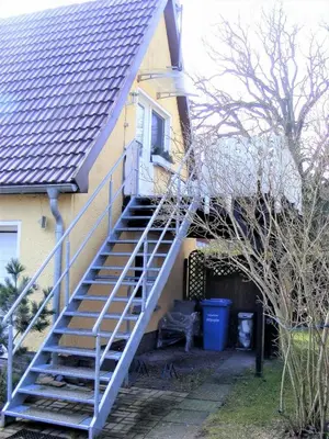 Das Gebäude in dem sich die Ferienwohnung befindet