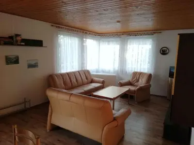 Ein Sitzbereich in der Unterkunft Holiday home Fuhlendorf 2