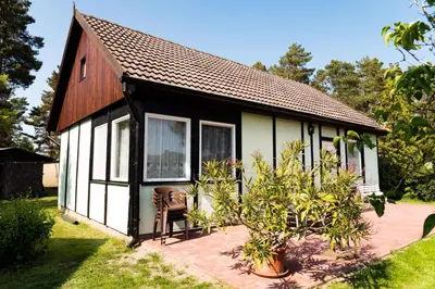 Ein Garten an der Unterkunft Holiday home Fuhlendorf 2