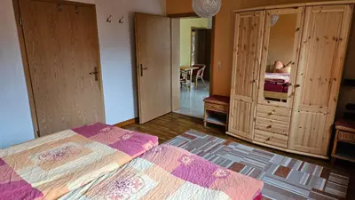 Ein Bett oder Betten in einem Zimmer der Unterkunft Ferienunterkünfte Haus Hanni