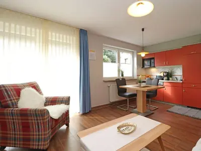 Küche/Küchenzeile in der Unterkunft Apartment in Ostseebad Ahrenshoop