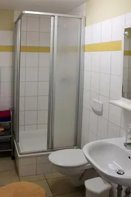 Ein Badezimmer in der Unterkunft Ferienwohnung Apfelgarten am Pfarrgarten Starkow