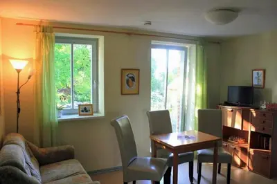 TV/Unterhaltungsangebot in der Unterkunft Ferienwohnung Birnengarten am Pfarrgarten Starkow