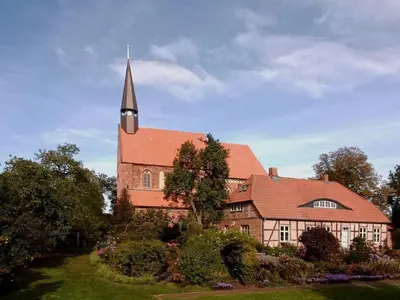 Das Gebäude in dem sich die Ferienwohnung befindet
