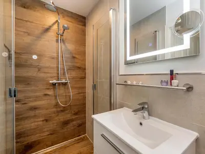 Ein Badezimmer in der Unterkunft Ferienwohnung Ostseestrand Zingst