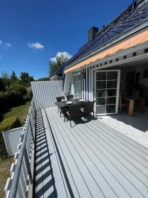 Ein Balkon oder eine Terrasse in der Unterkunft An de Bäk Darßnest