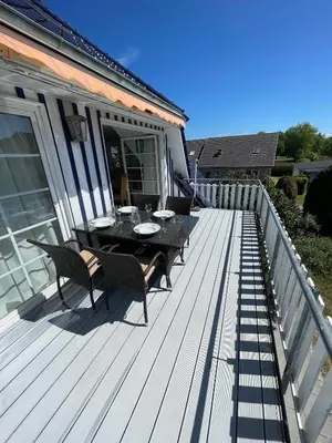 Ein Balkon oder eine Terrasse in der Unterkunft An de Bäk Darßnest