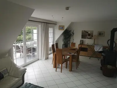Ein Sitzbereich in der Unterkunft An de Bäk Darßnest