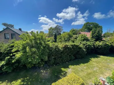 Ein Garten an der Unterkunft An de Bäk Bornstübchen