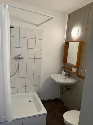 Ein Badezimmer in der Unterkunft Enkelburg