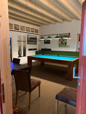 Ein Billardtisch in der Unterkunft Enkelburg